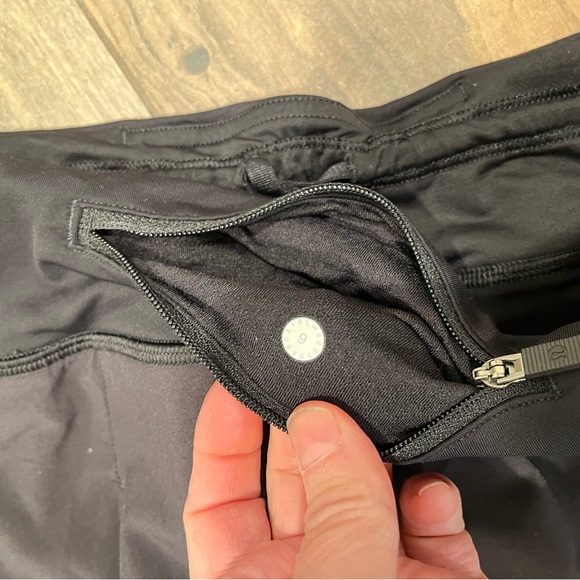 Lululemon Pace Rival Skirt Skort Mid Rise Regular 4-way Stretch 13" Black Size 6 - Picture 6 of 10